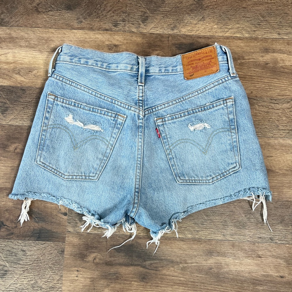 501 Levi Jean shorts great condition bottom - Picture 4 of 13